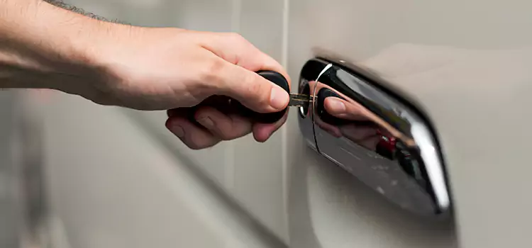 Why Choose Our Auto Locksmith Team in New Orleans, LA?